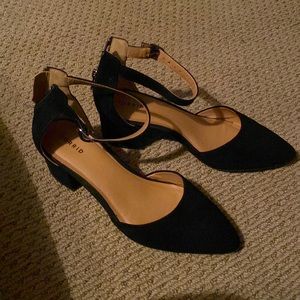 9.5 wide, black suede chunky heel, Torrid